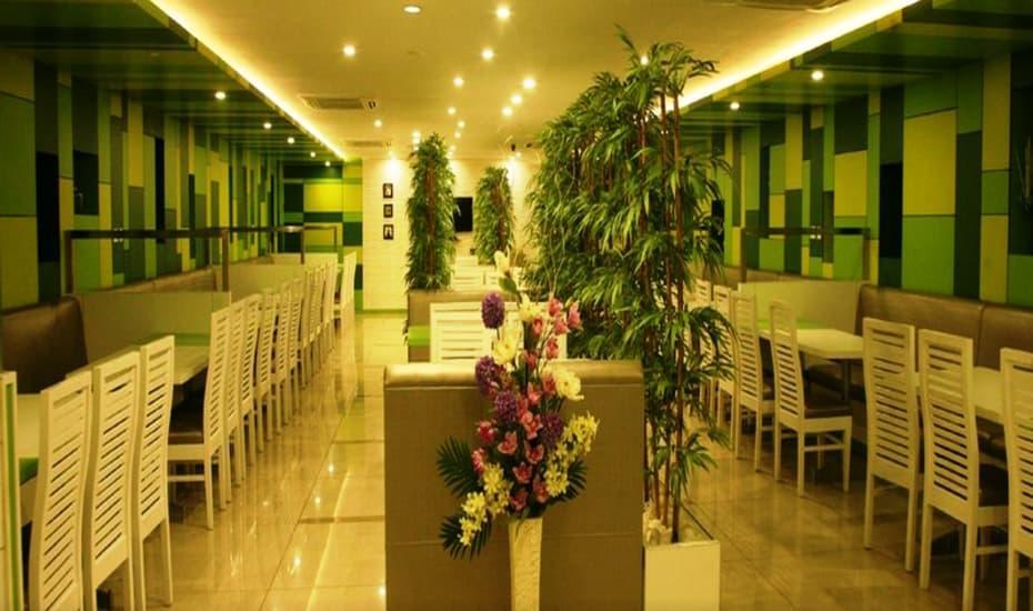 Hôtel Sri Srinivasa Residency à Kadapa Extérieur photo